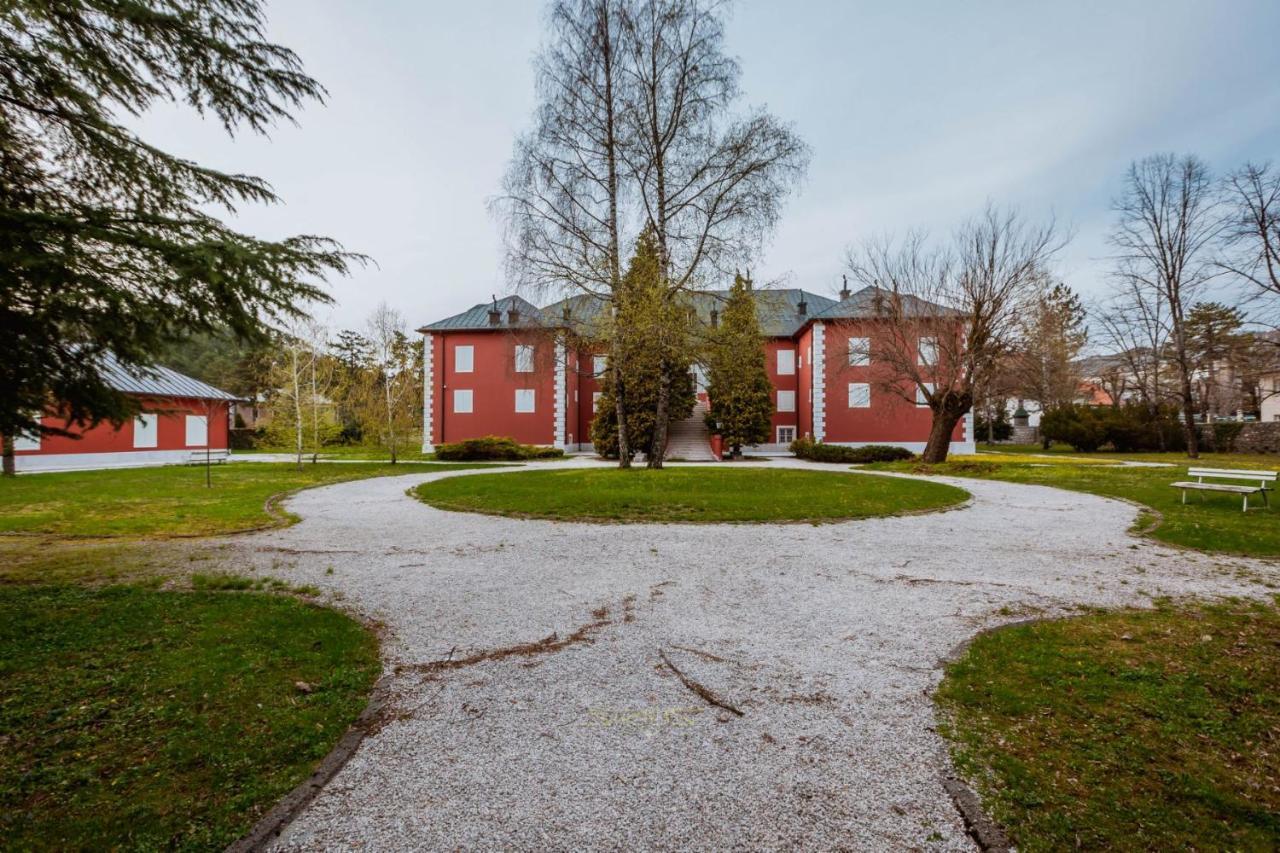 Apartments Mirkovic Cetinje Exteriör bild