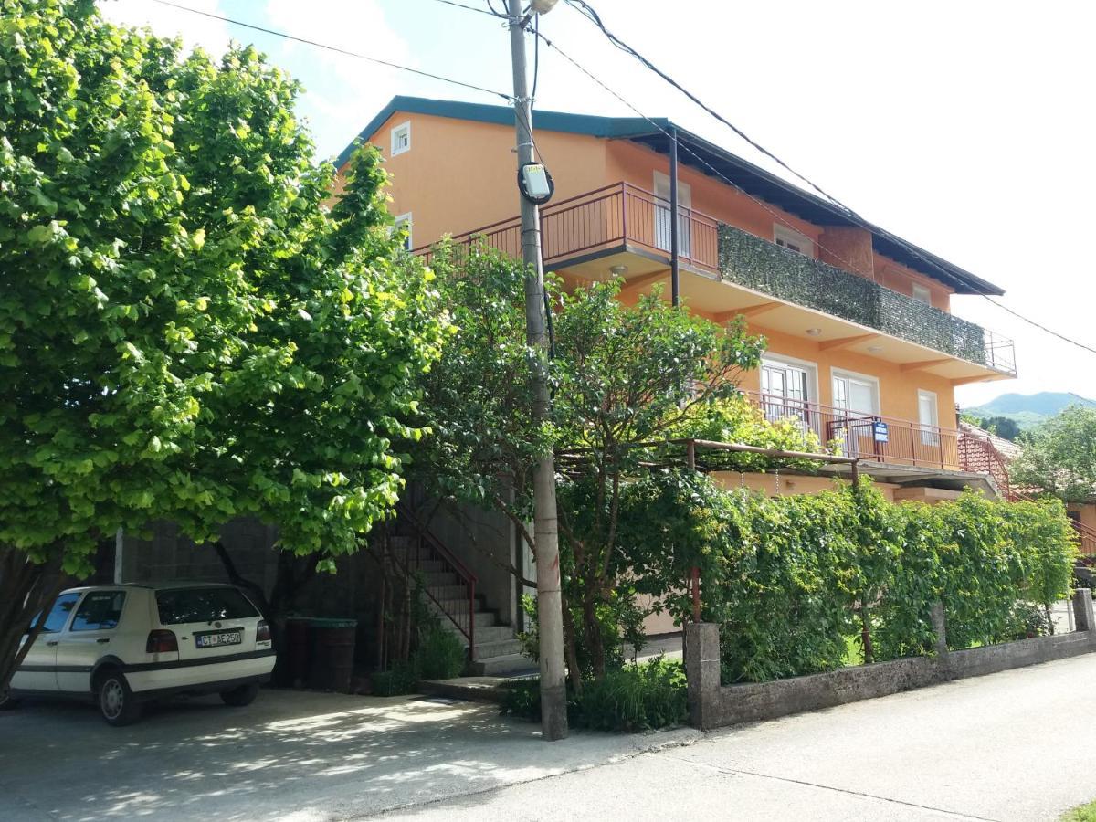 Apartments Mirkovic Cetinje Exteriör bild